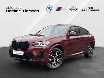 Gebraucht BMW X4 M Sport 286 PS (210 kW) 2023 Piemont rot SUV