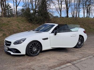 Gebraucht Mercedes SLC200 AMG 184 PS (135 kW) 2016 Weiß Cabrio