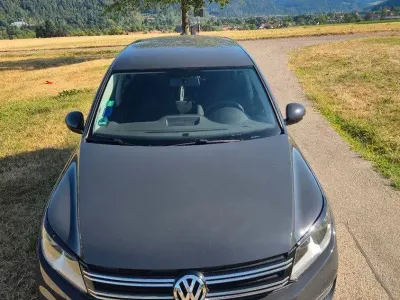 Gebraucht VW Tiguan 125 PS (91 kW) 2016 Grau SUV