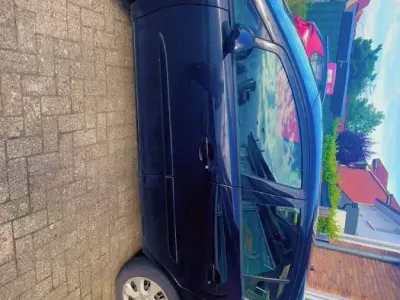 Gebraucht Opel Corsa 80 PS (58 kW) 2007 Schwarz Kleinwagen