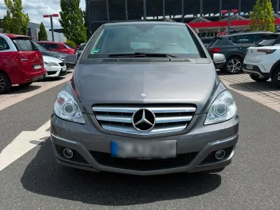 Gebraucht Mercedes B200 136 PS (100 kW) 2008 Silber Van / Kleinbus