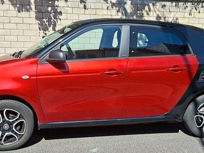 Second-hand Smart ForFour Passion 90 CP (66 kW) 2016 Roșu Hatchback