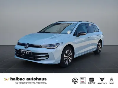 Neu VW Golf VIII Life 150 PS (110 kW) 2026 Blau Kombi