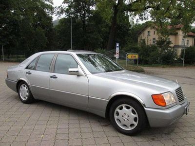 Silber Gebraucht 1992 Mercedes S300 SE Limousine | 8.888 €