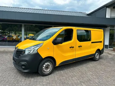 Gebraucht Renault Trafic 90 PS (66 kW) 2015 Gelb Van / Kleinbus