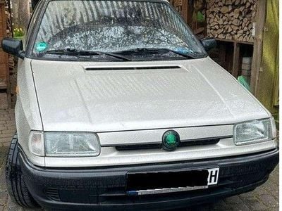 Usata Skoda Felicia 68 CV (50 kW) 1995 Argento Berlina