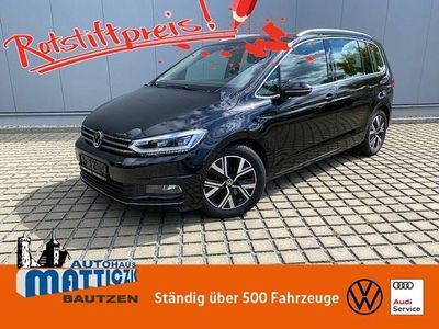 Schwarz Gebraucht 2022 VW Touran Highline Van / Kleinbus | 29.639 € (Fairer Preis)