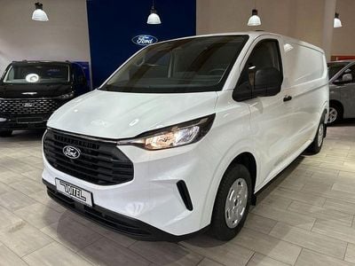 Ny Ford Transit Custom Trend 136 HK (100 kW) 2025 Vit Sedan