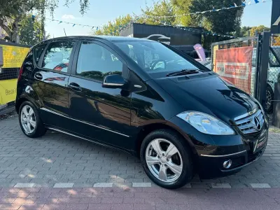 Gebraucht Mercedes A200 Avantgarde 136 PS (100 kW) 2012 Schwarz Kleinwagen