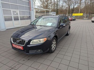 Gebraucht Volvo V70 145 PS (106 kW) 2009 Blau Kombi