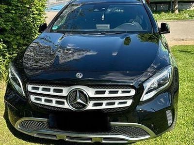 Mercedes GLA250