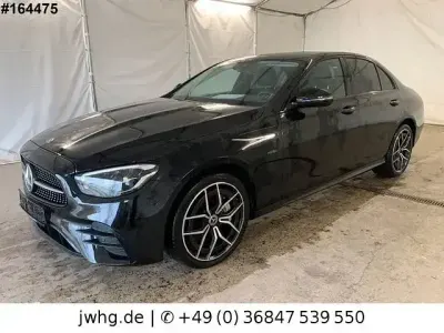 Gebraucht Mercedes E300 AMG 320 PS (235 kW) 2021 Schwarz Limousine
