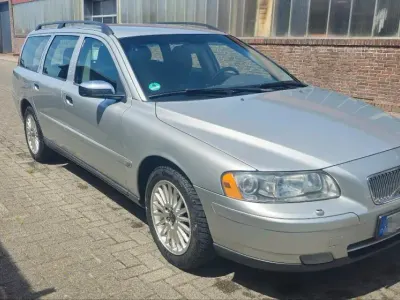Gebraucht Volvo V70 140 PS (102 kW) 2005 Silber Kombi