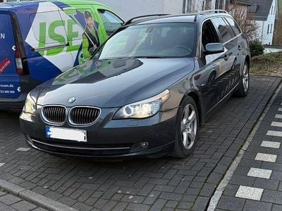 Grau Gebraucht 2007 BMW 530 M Sport Kombi | 6.999 € (Fairer Preis)