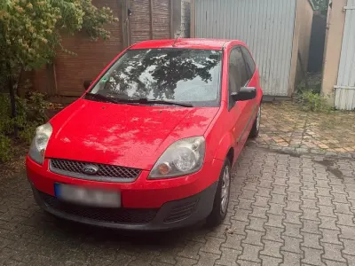 Gebraucht Ford Fiesta 60 PS (44 kW) 2006 Rot Kleinwagen