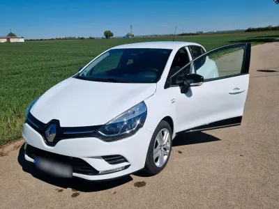 Gebraucht Renault Clio 75 PS (55 kW) 2019 Weiß Kleinwagen