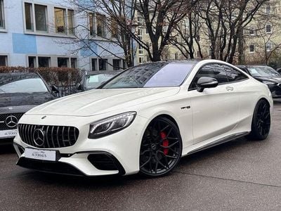 Weiß Gebraucht 2015 Mercedes S63 AMG AMG Coupé | 92.499 €