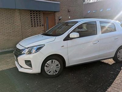 Weiß Gebraucht 2022 Mitsubishi Space Star Select Kleinwagen | 9.050 € (Guter Preis)