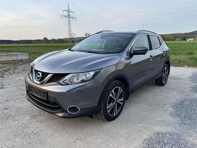 Usata Nissan Qashqai 115 CV (84 kW) 2016 Grigio SUV