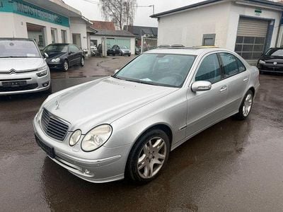 Gebraucht Mercedes E500 306 PS (225 kW) 2005 Silber Limousine