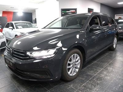 Gebraucht VW Passat Basis 150 PS (110 kW) 2020 Grau Kombi
