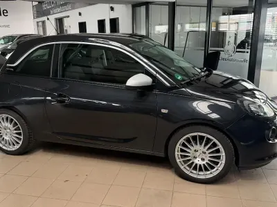 Brugt Opel Adam 87 HK (63 kW) 2014 Sort Hatchback