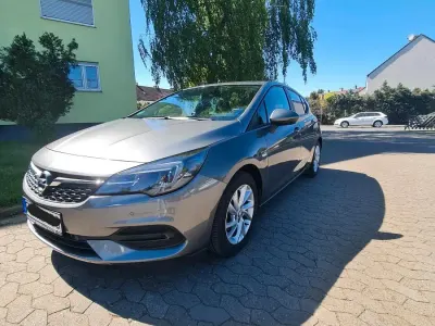 Gebraucht Opel Astra 145 PS (106 kW) 2019 Limousine