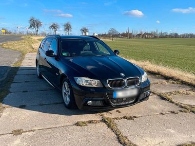 Gebraucht BMW 320 M Sport 184 PS (135 kW) 2011 Schwarz Kombi