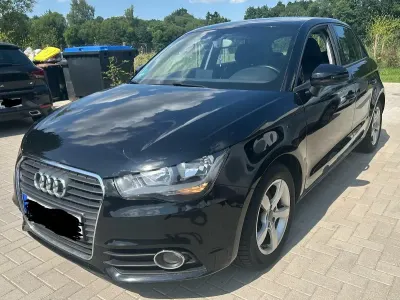 Gebraucht Audi A1 Sportback Sport 86 PS (63 kW) 2012 Schwarz Kleinwagen