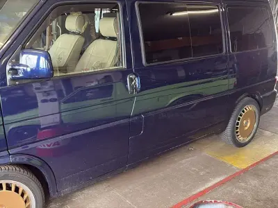Gebraucht VW Caravelle 140 PS (102 kW) 1999 Blau Van