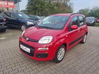 Second-hand Fiat Panda Lounge 69 CP (50 kW) 2012 Roșu Hatchback