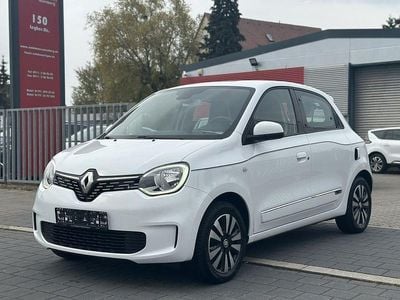 Second-hand Renault Twingo Intens 65 CP (47 kW) 2022 Alb Hatchback