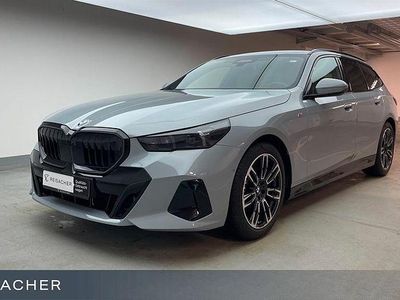 Gebraucht BMW 520 M Sport 197 PS (144 kW) 2025 Grau Limousine