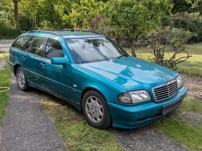Mercedes C200