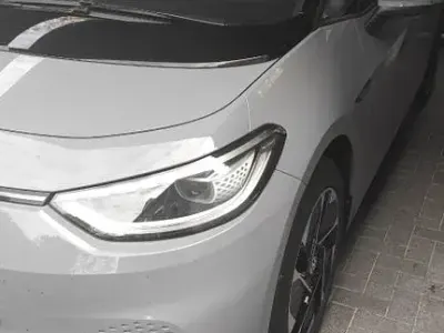 Usata VW ID.3 Pro 150 kW (204 CV) 2020 Grigio Utilitaria