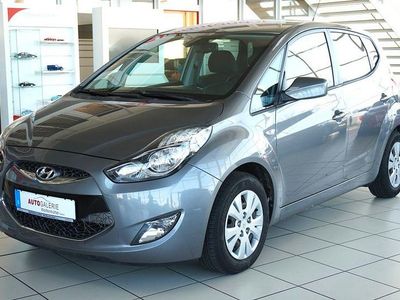 Gebraucht Hyundai ix20 Comfort 125 PS (91 kW) 2012 Grau Kleinwagen