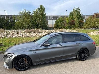 Grau Gebraucht 2016 Mercedes C400 AMG line Kombi | 29.999 € (Teuer)