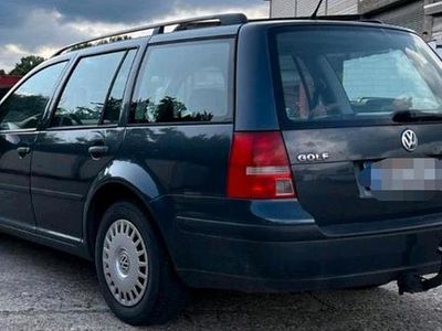 VW Golf IV