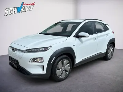 Gebraucht Hyundai Kona Trend 150 kW (204 PS) 2021 Weiß SUV