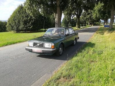 Gebraucht Volvo 240 107 PS (78 kW) 1980 Grün Limousine