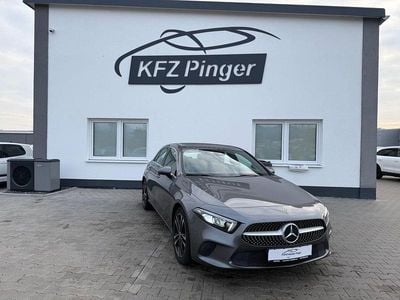 Gebraucht Mercedes A180 Edition 1 136 PS (100 kW) 2019 Grau Limousine