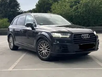 Gebraucht Audi SQ7 Comfort 435 PS (319 kW) 2018 Schwarz SUV