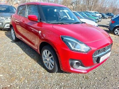 Gebraucht Suzuki Swift 83 PS (61 kW) 2023 Rot Kleinwagen
