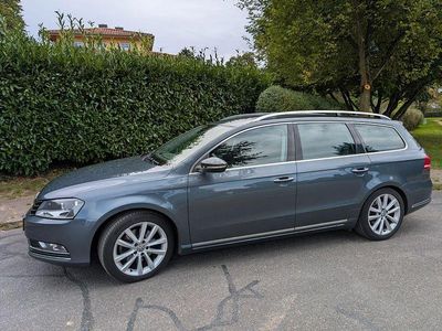 Gebraucht VW Passat Highline 177 PS (130 kW) 2014 Grau Kombi