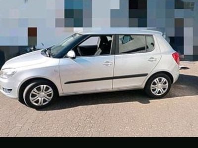 Gebraucht Skoda Fabia 63 PS (46 kW) 2010 Grau Kleinwagen