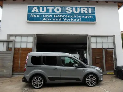 Gebraucht Ford Tourneo Active 120 PS (88 kW) 2021 Grau Van / Kleinbus