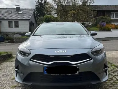 Gebraucht Kia Ceed Sportswagon Vision 160 PS (117 kW) 2021 Silber Kombi