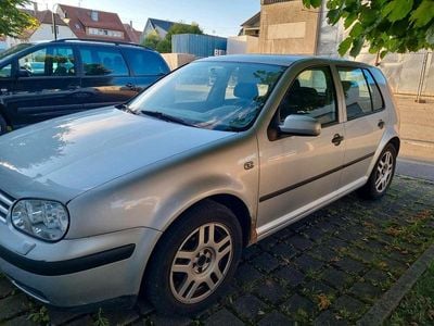 VW Golf IV
