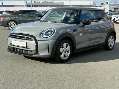 Gebraucht Mini Cooper Essential 136 PS (100 kW) 2022 Moonwalk grey metallic Kleinwagen