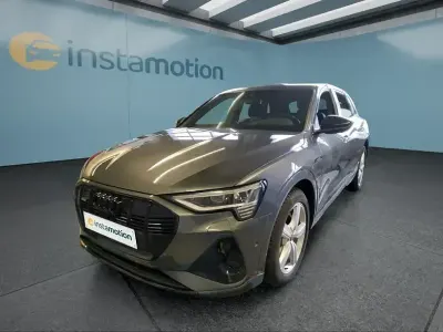 Usata Audi e-tron 300 kW (408 CV) 2023 Grigio SUV